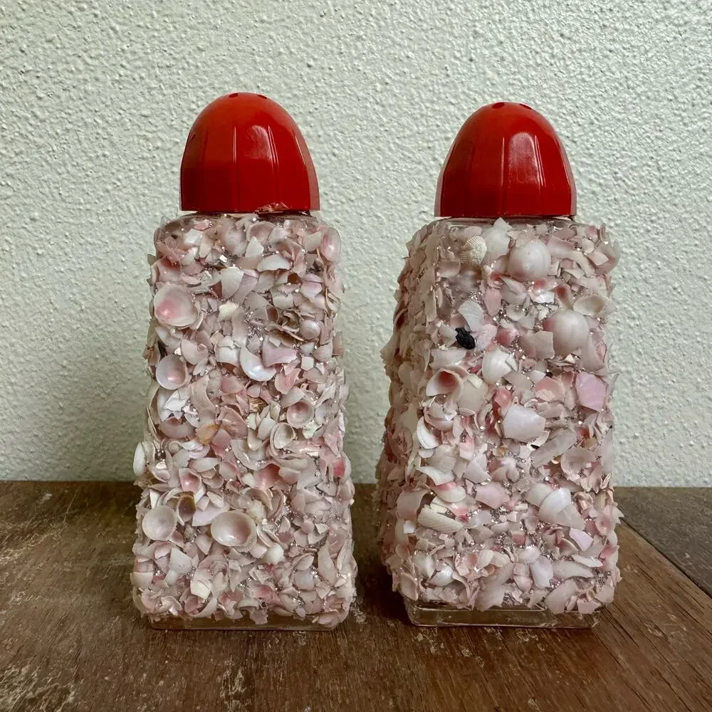 Vintage‎ MCM Anchor Hocking Glass Sea Shell Salt and Pepper Shakers INDIANA